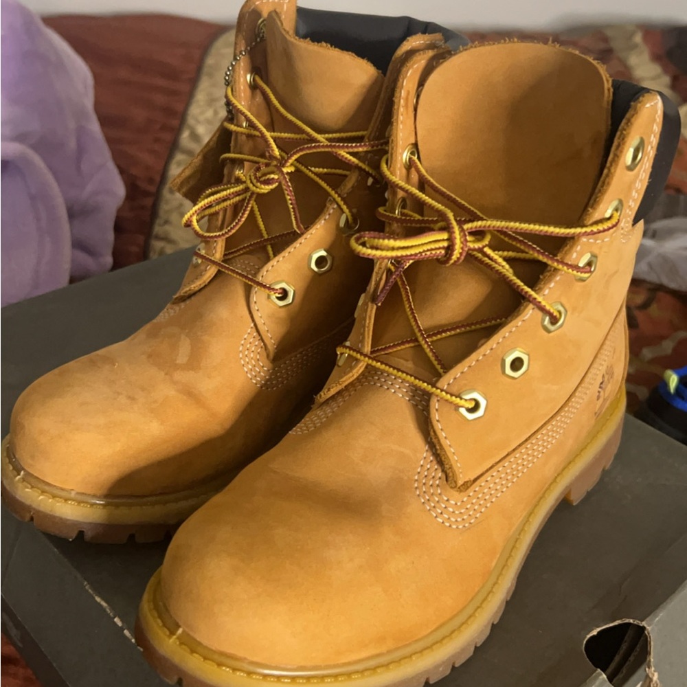 Women’s waterproof Timberland Boots